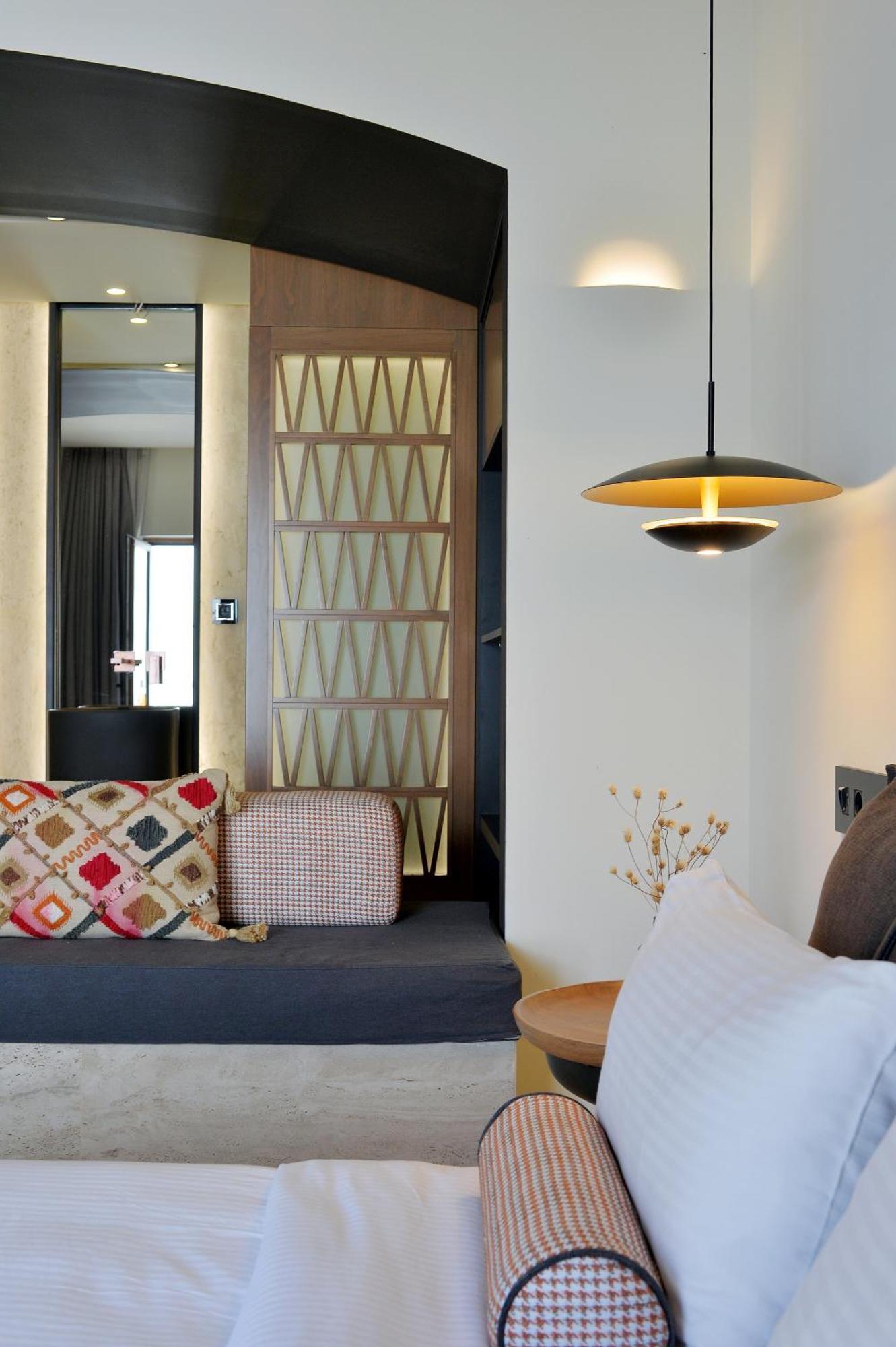 Aktaion Boutique & 3* Skála