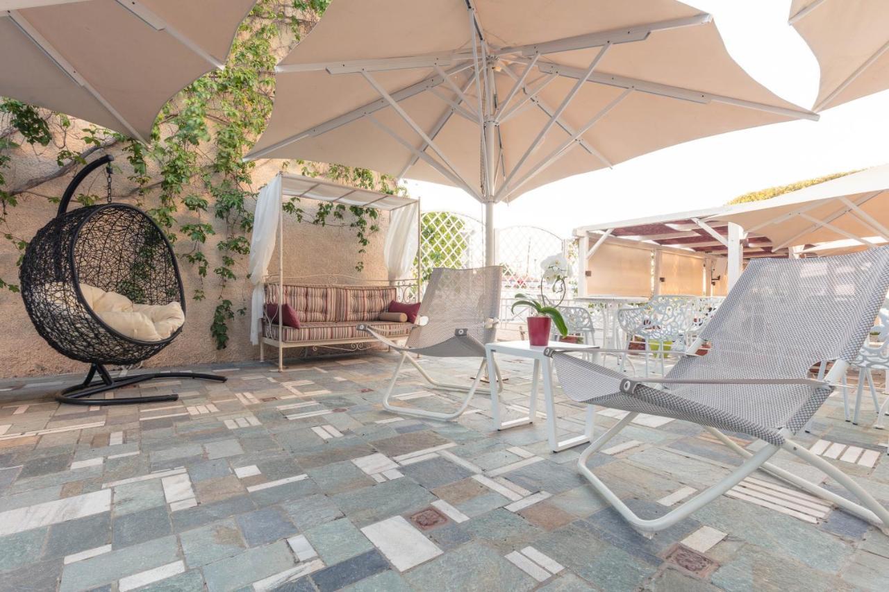 Aktaion Boutique &